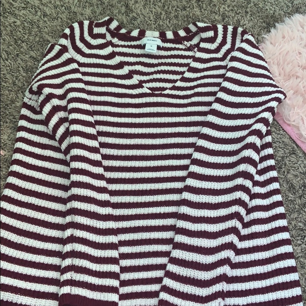 red white stripped sweater